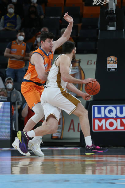 外训练和比 外训练和比